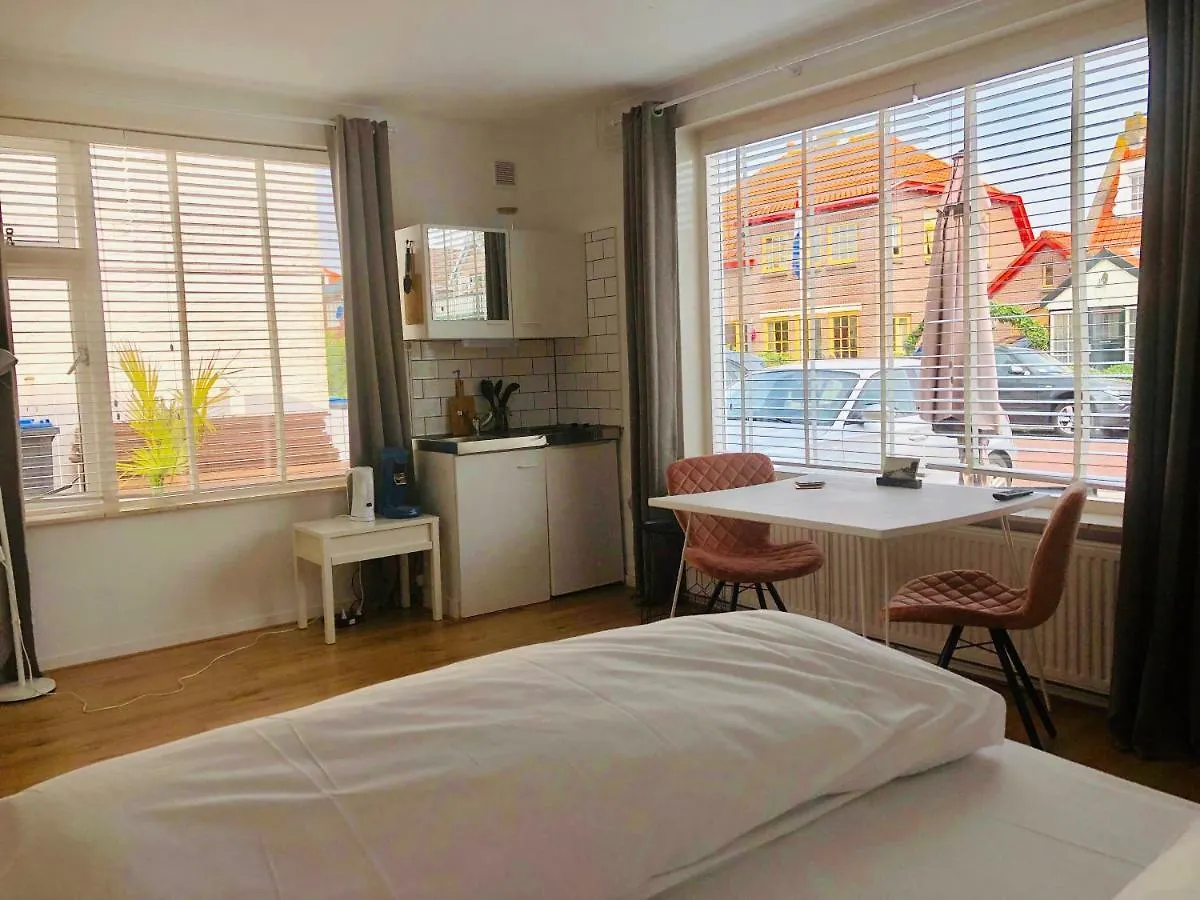 Zylt Zandvoort Studios Apartment